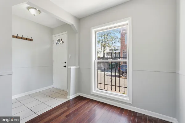 $1,900 | 212 North Streeper Street, Baltimore, MD 21224