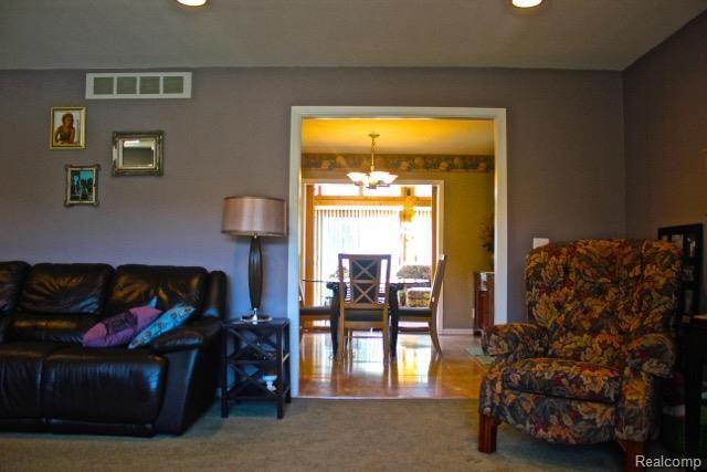 700 South Richman Road St. Clair, MI 48079 - Photo 26 of 39 IMG_2002.jpg