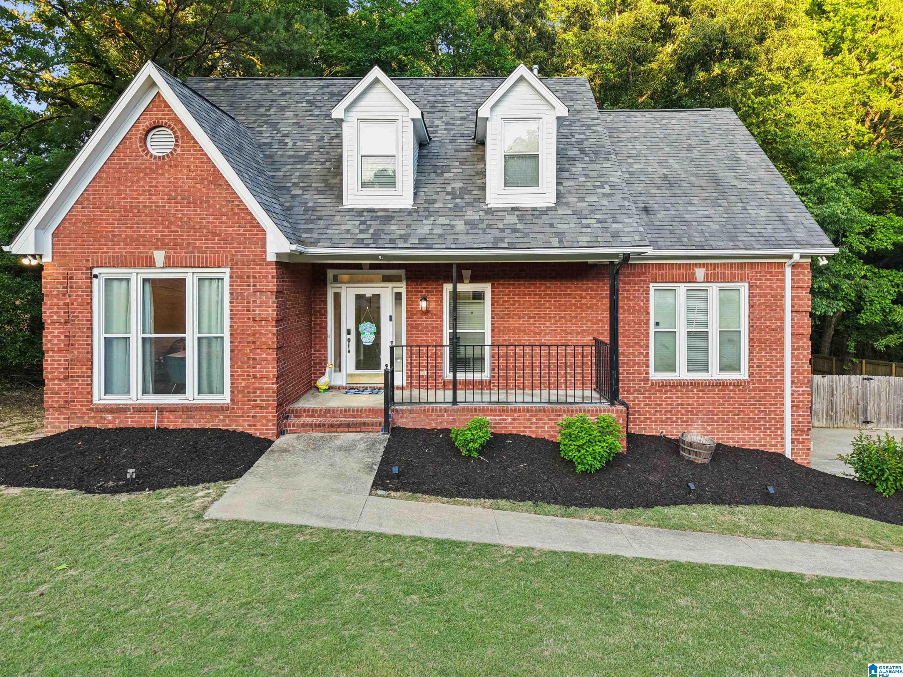 7838 Laura Street Southwest Leeds, AL 35094 - Photo 2 of 53
