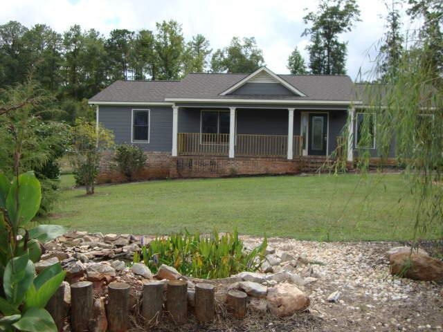 381 Deep South Road Senoia, GA 30276 - Photo 1 of 1 Front View