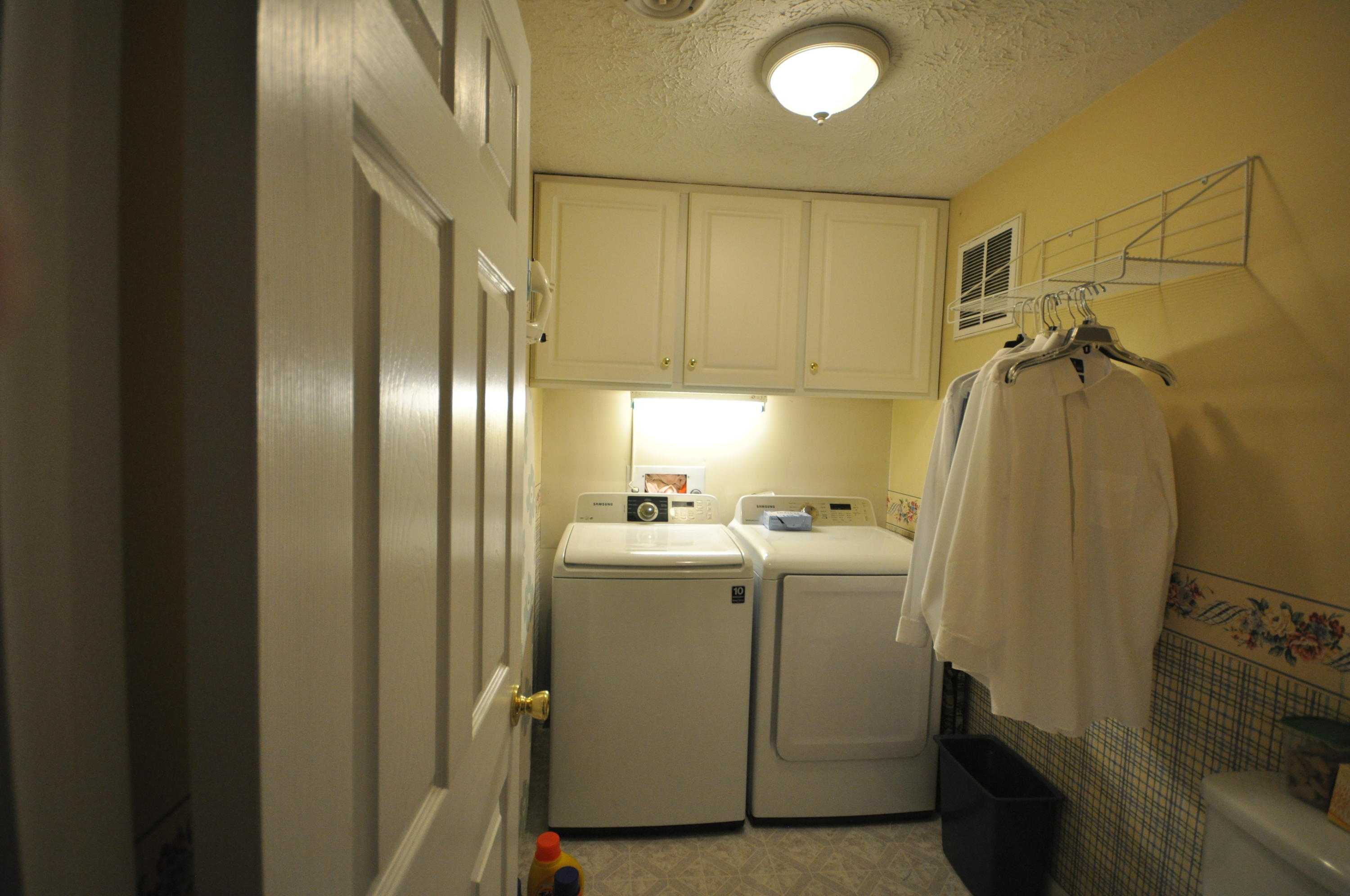 8236 Cricket Road Powell, TN 37849 - Photo 12 of 17 Cricket laundry