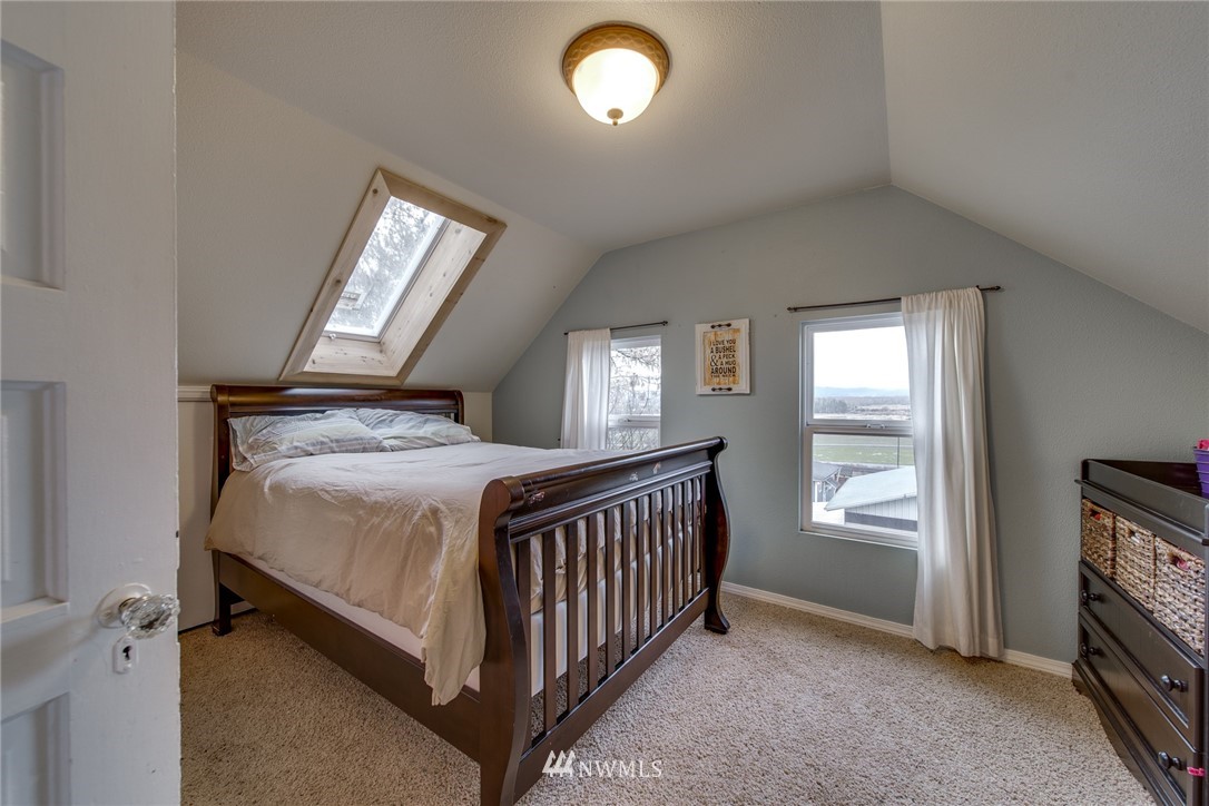405 North 1st Avenue Ridgefield, WA 98642 - Photo 10 of 21