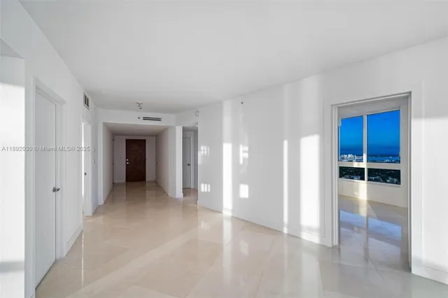 $2,999,999 | 6365 Collins Avenue, Unit 2901, Miami Beach, FL 33141