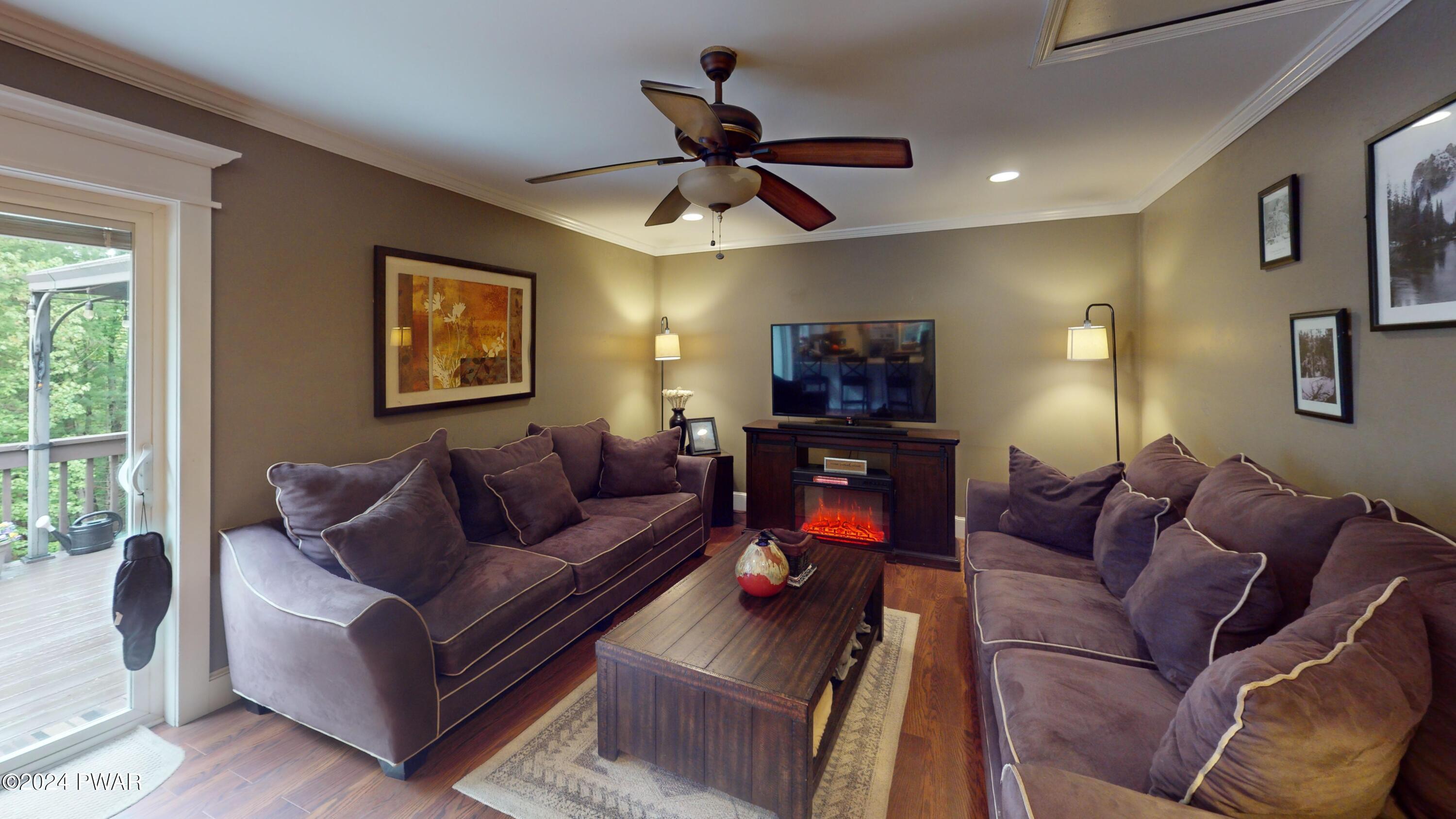 131 Emery Road Dingmans Ferry, PA 18328 - Photo 43 of 47 Gallery Image 43