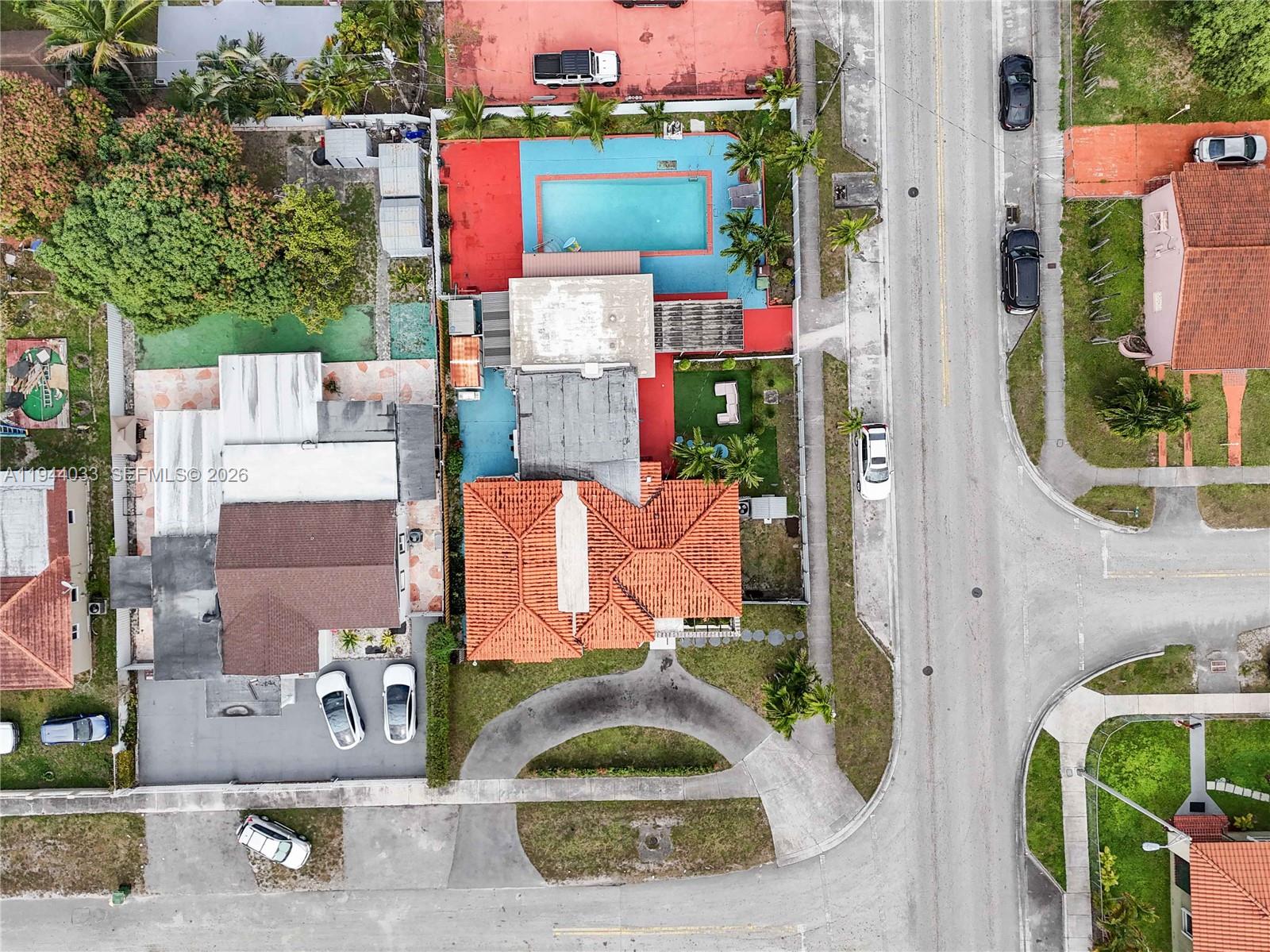 591 Southeast 5th Street Hialeah, FL 33010 - Photo 9 of 45