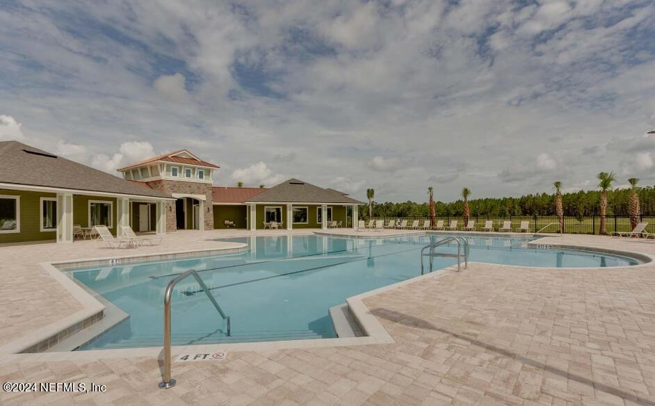 8046 Arctic Fox Road Jacksonville, FL 32222 - Photo 34 of 35 Pool