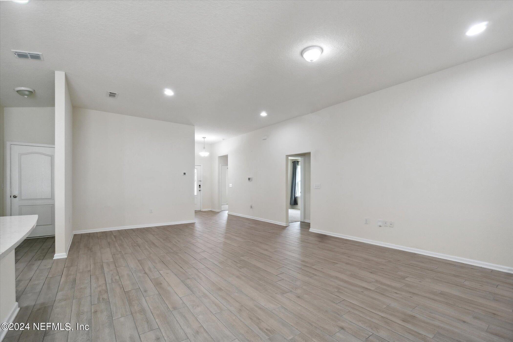 8046 Arctic Fox Road Jacksonville, FL 32222 - Photo 9 of 35 11-8046-Arctic-Fox-Rd-Jacksonville-FL-32