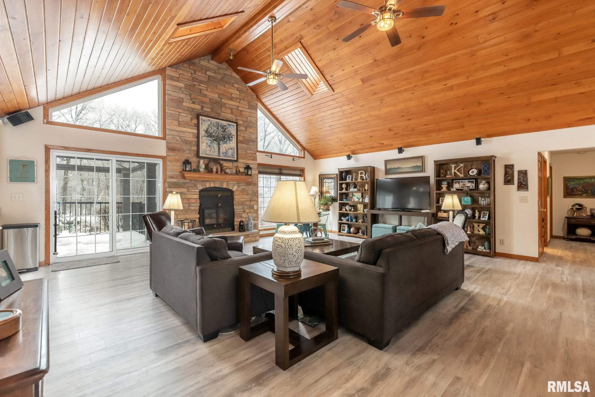 25787 Angel Ferry Road Geneseo, IL 61254 - Photo 3 of 38 Gallery Image 3