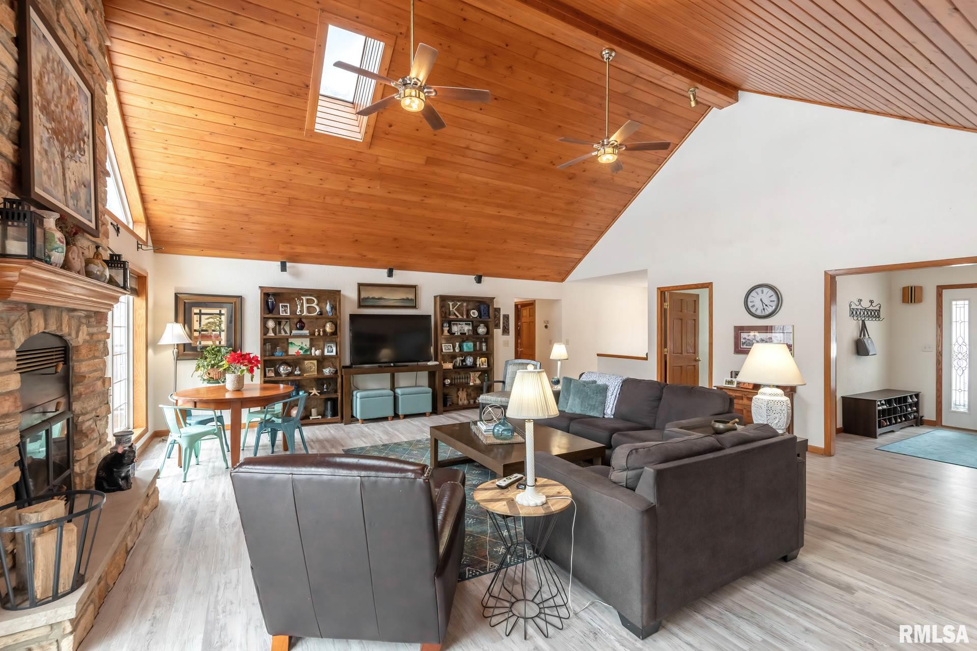 25787 Angel Ferry Road Geneseo, IL 61254 - Photo 6 of 38 Gallery Image 6