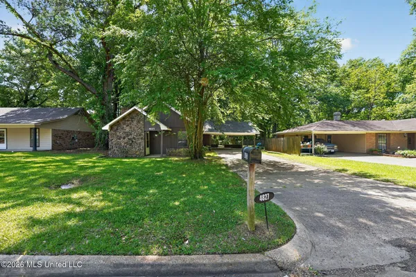 $134,900 | 4827 Cottonwood Lane, Jackson, MS 39212