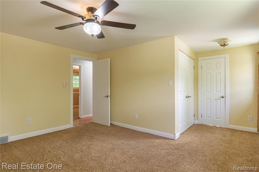 32601 West 13 Mile Road Farmington Hills, MI 48334 - Photo 26 of 53