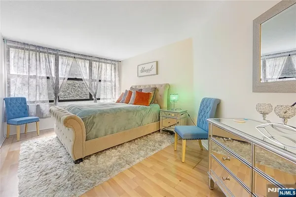 $299,000 | 7004 John F. Kennedy Boulevard, Unit 4A, Guttenberg, NJ 07093
