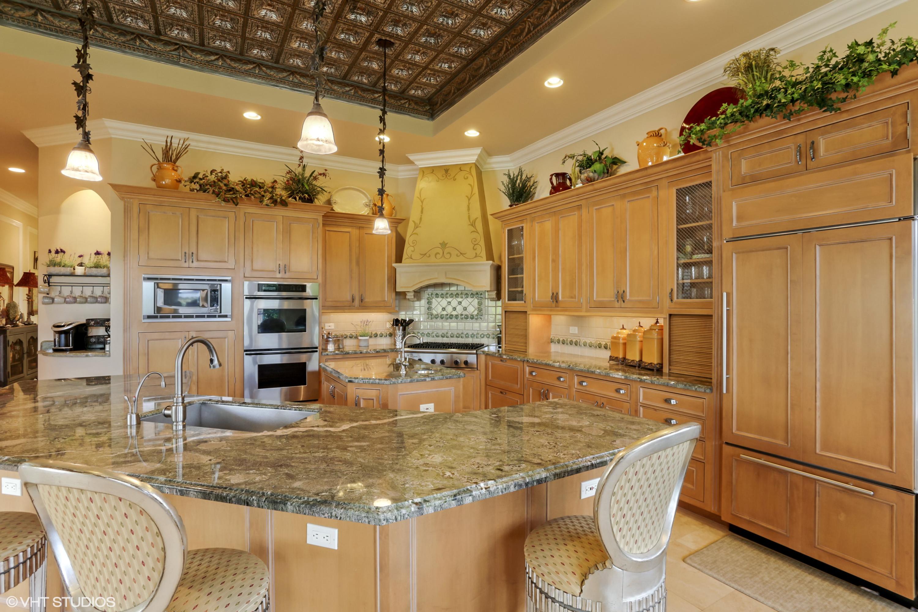 119 Terrapin Trail Jupiter, FL 33458 - Photo 37 of 41 05_119TerratinTer_5_Kitchen_HiRes