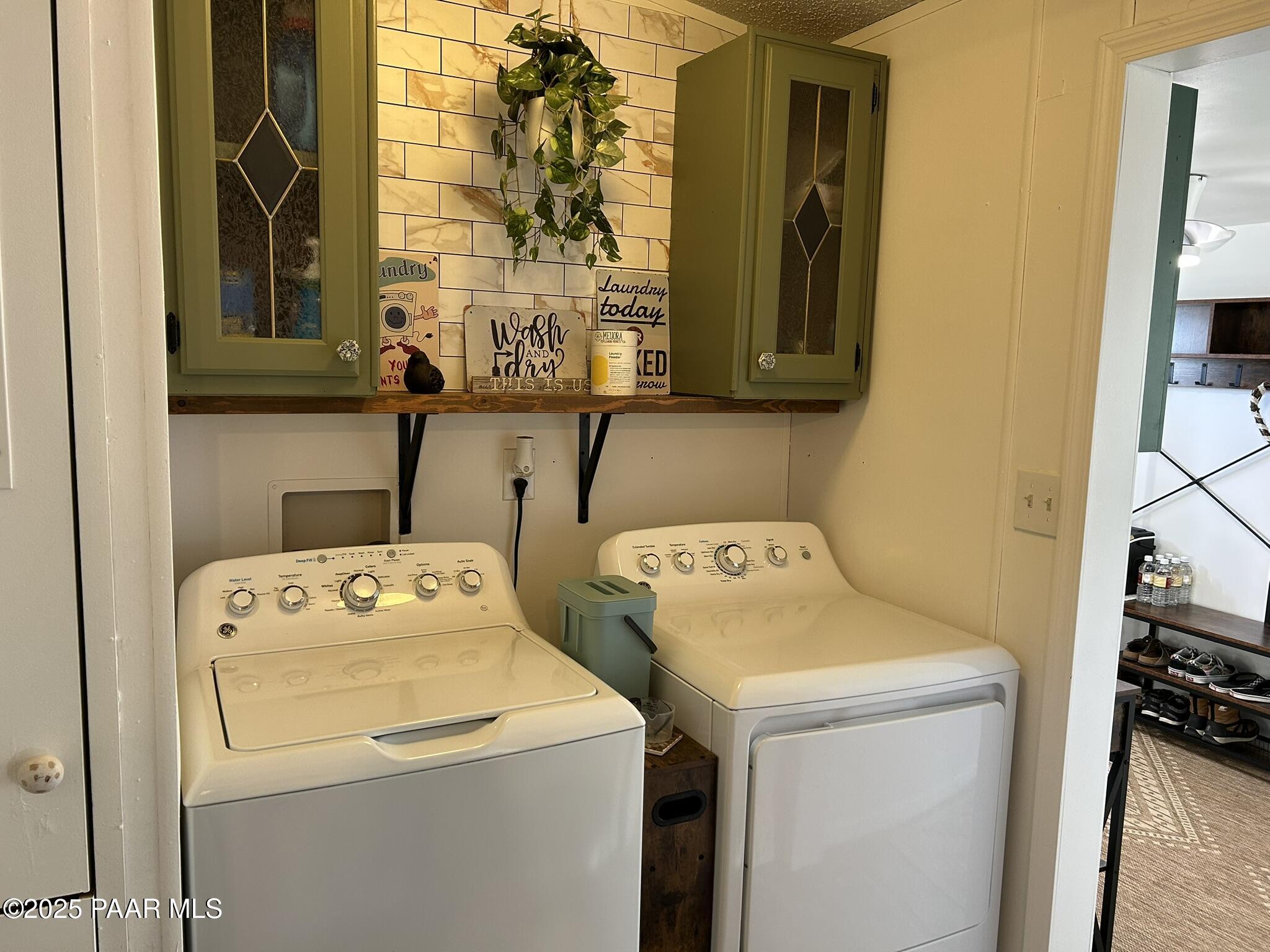 30653 Basconia Lane Seligman, AZ 86337 - Photo 23 of 58 IMG_5577