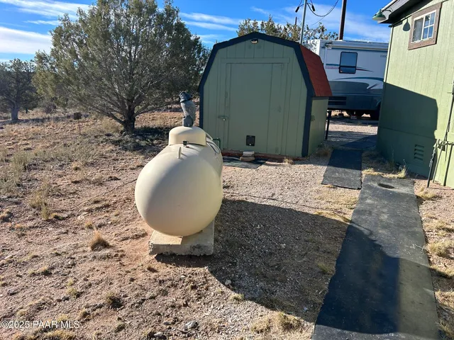 $259,900 | 1 Basconia Lane, Seligman, AZ 86337