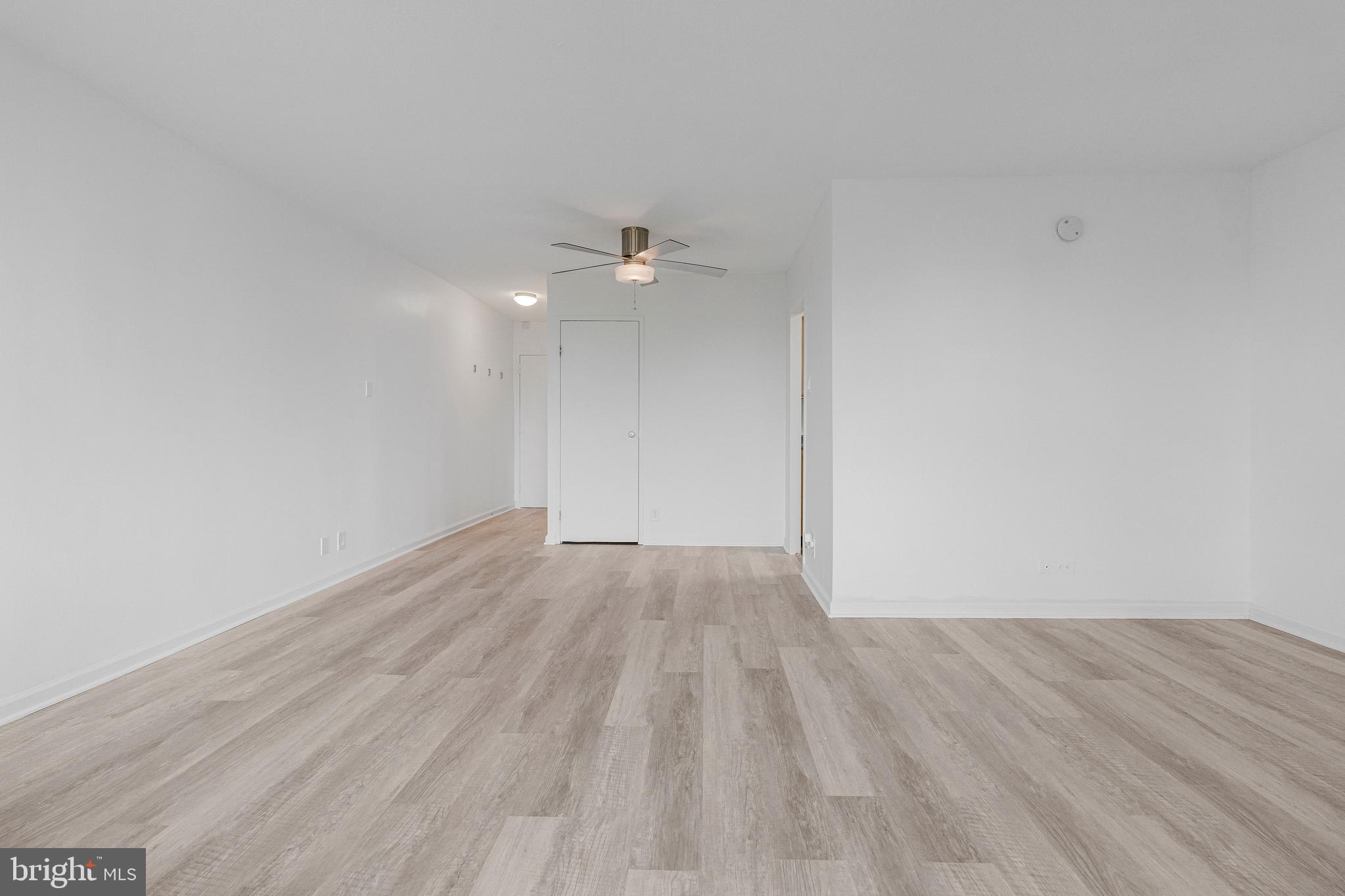 430 M Street Southwest, Unit N503 Washington, DC 20024 - Photo 19 of 50