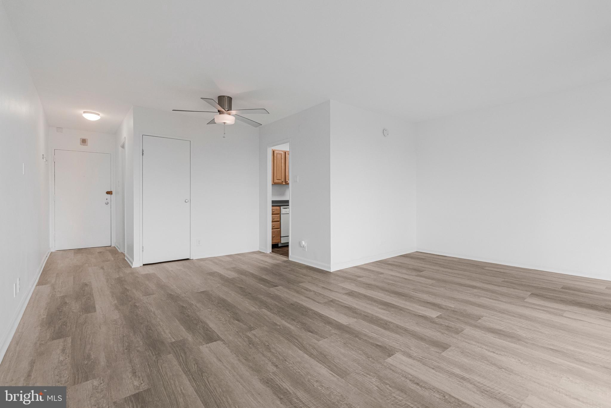 430 M Street Southwest, Unit N503 Washington, DC 20024 - Photo 20 of 50