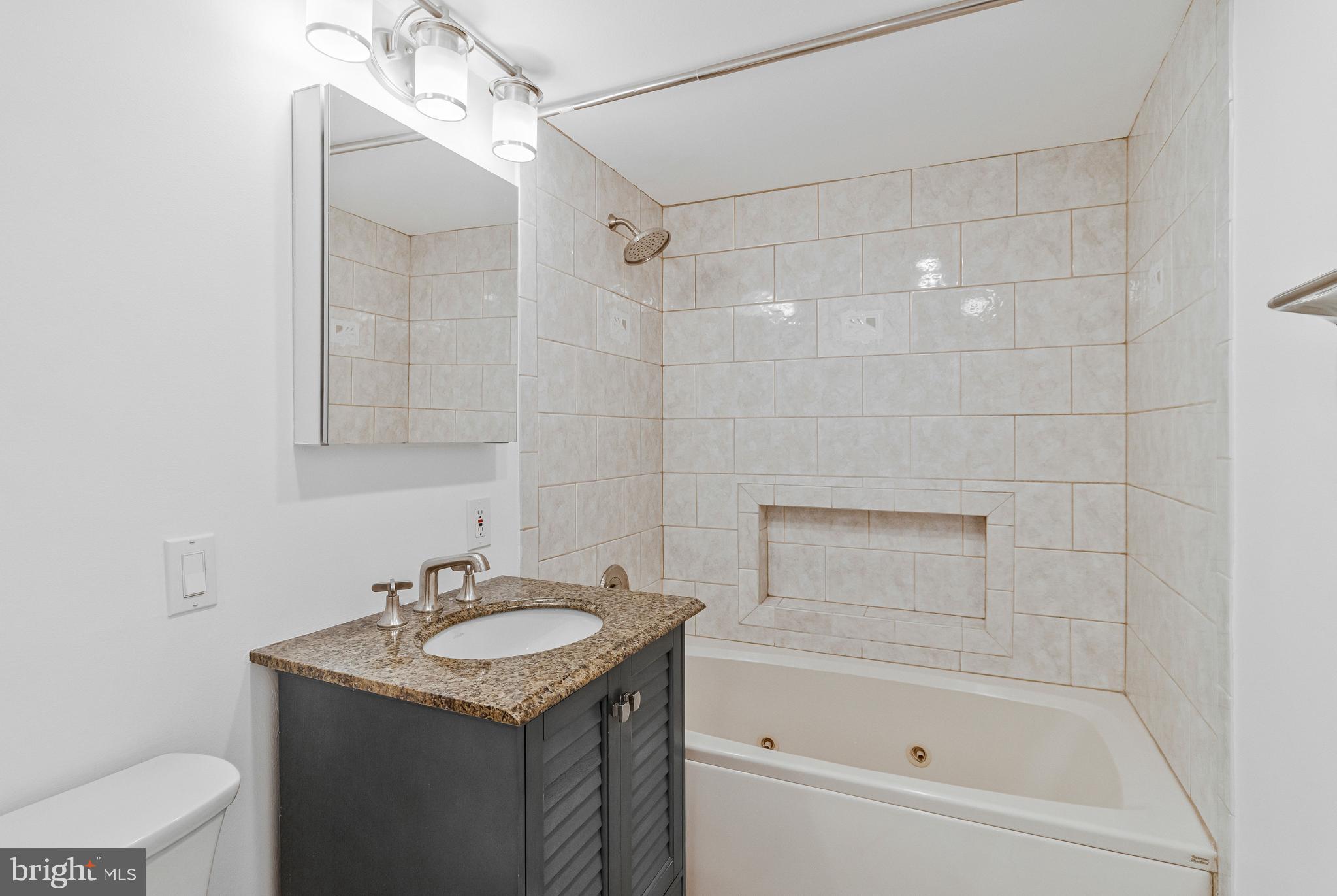 430 M Street Southwest, Unit N503 Washington, DC 20024 - Photo 23 of 50