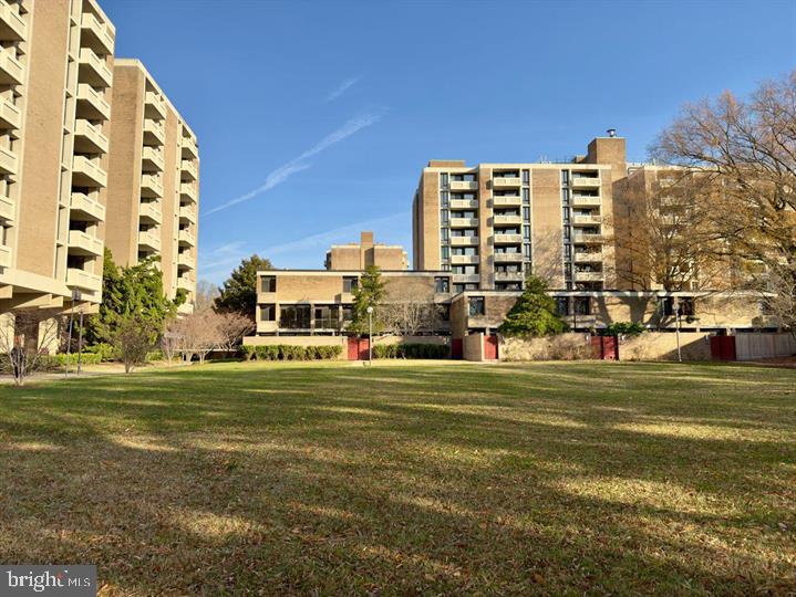 430 M Street Southwest, Unit N503 Washington, DC 20024 - Photo 28 of 50