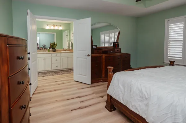 $2,185 | 2200 Jernigan Drive, Crestview, FL 32536