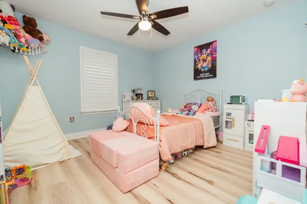 $2,185 | 2200 Jernigan Drive, Crestview, FL 32536