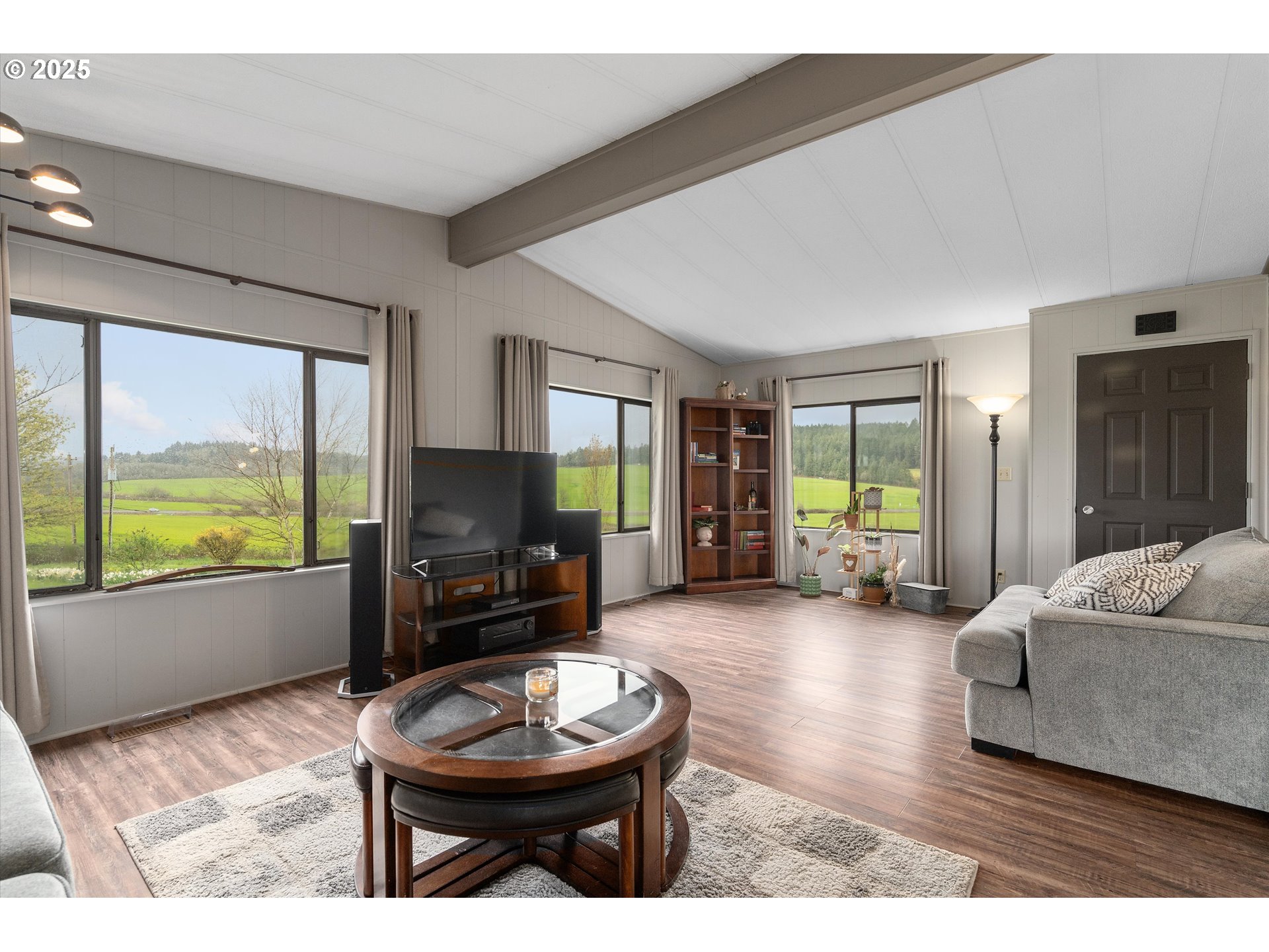 12855 Dyck Road Dallas, OR 97338 - Photo 5 of 44
