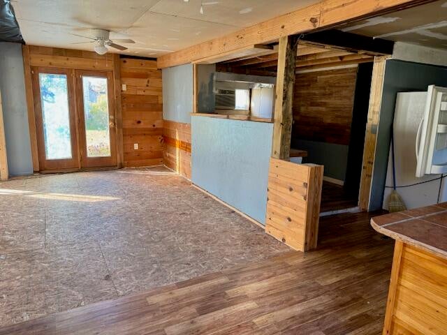 545 Duncan Avenue Cheboygan, MI 49721 - Photo 9 of 26 Living Room Door