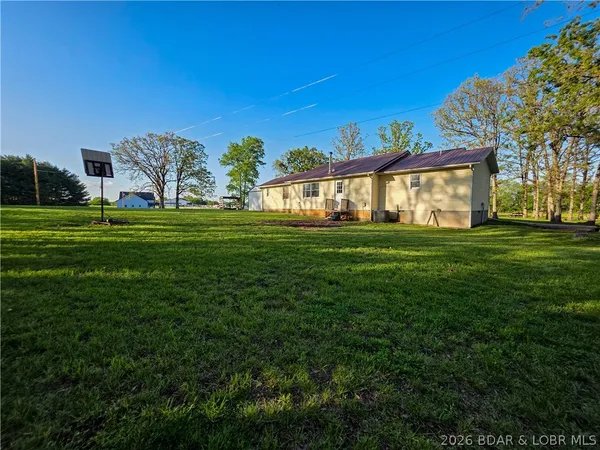 $338,000 | 15999 Old Marvin Road, Barnett, MO 65011