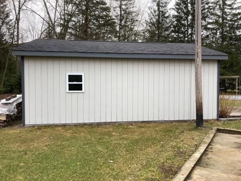 3029 North Grove Street Standish, MI 48658 - Photo 23 of 41