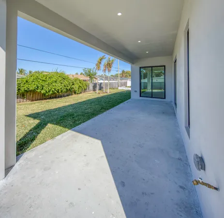 $3,800 | 4855 Elmhurst Road, West Palm Beach, FL 33417