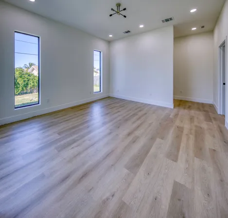 $3,800 | 4855 Elmhurst Road, West Palm Beach, FL 33417