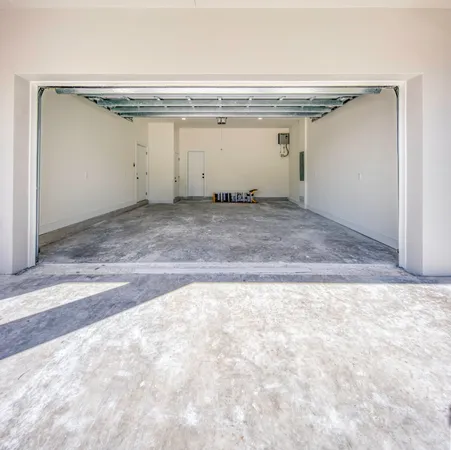 $3,800 | 4855 Elmhurst Road, West Palm Beach, FL 33417