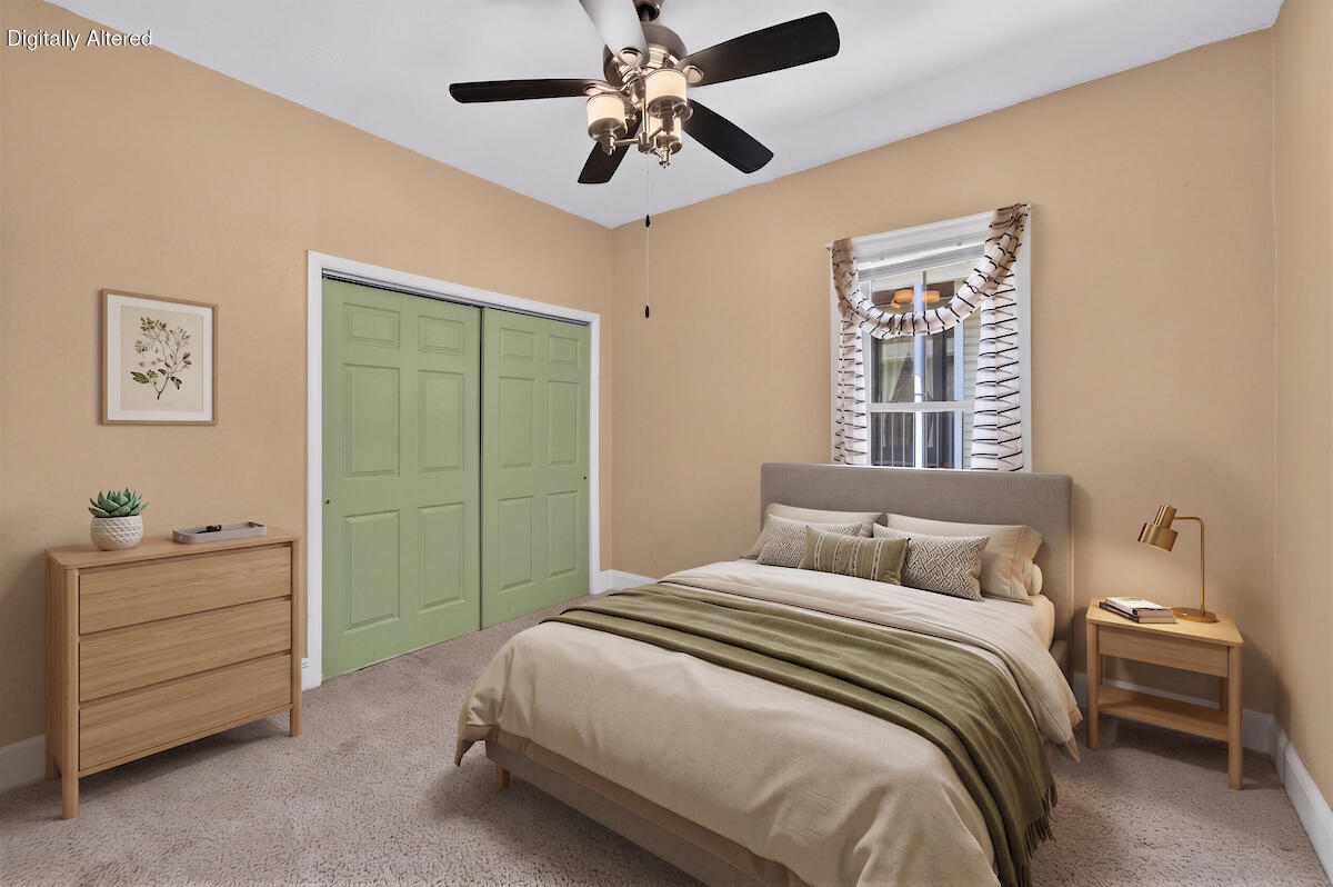 1526 Wisconsin Avenue Racine, WI 53403 - Photo 10 of 18 Bedroom 1