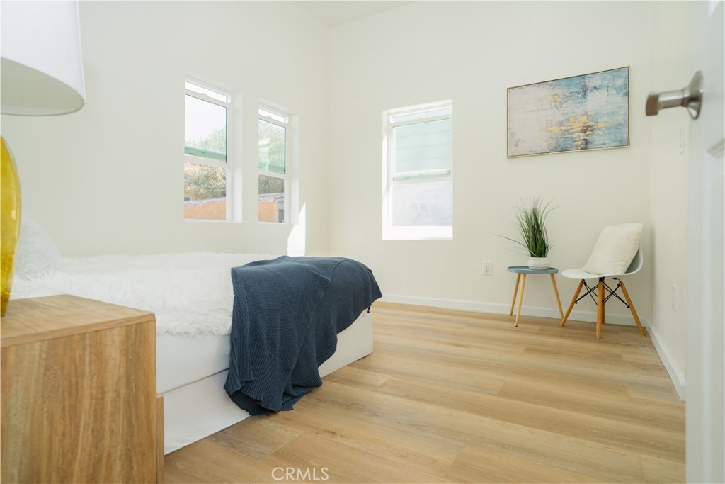 175 East Villa Street Pasadena, CA 91101 - Photo 22 of 28 Bedroom 1 - 1st Floor