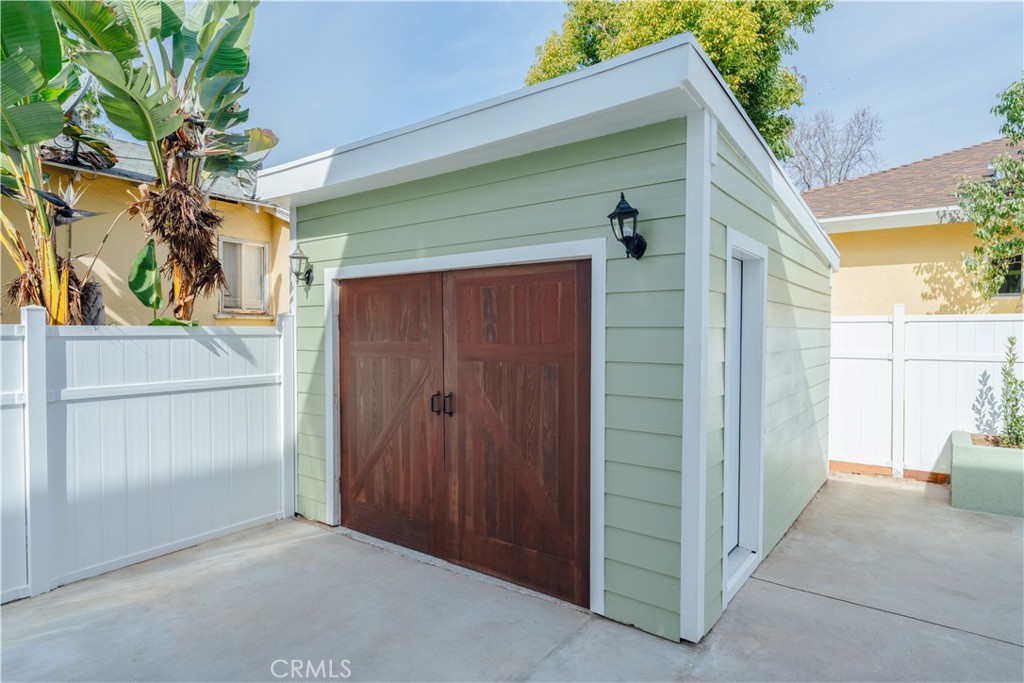 175 East Villa Street Pasadena, CA 91101 - Photo 9 of 28