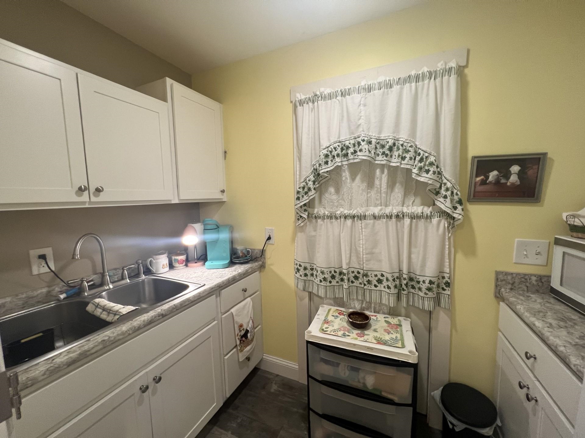 55 Kendall Road Keene, NH 03431 - Photo 6 of 23 Gallery Image 6