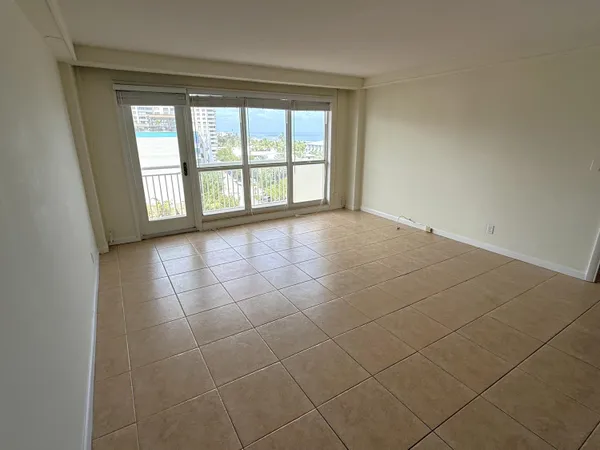 $2,000 | 133 North Pompano Beach Boulevard, Unit 606, Pompano Beach, FL 33062
