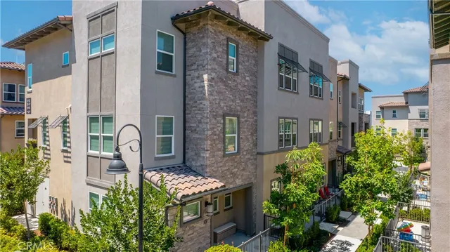 $789,000 | 59 Sanctuary Lane, Mission Viejo, CA 92692