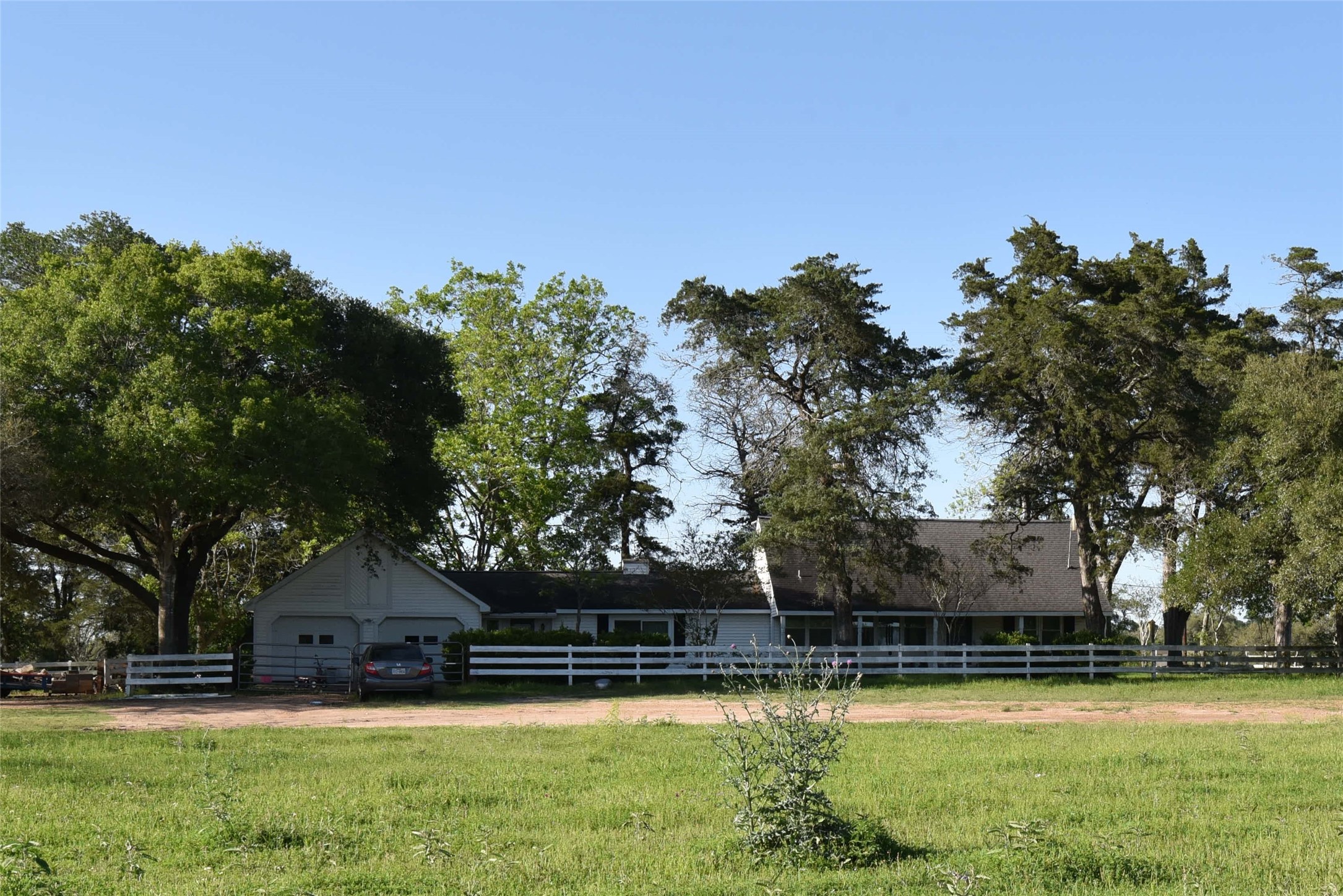 2231 US 90 Schulenburg, TX 78956 - Photo 29 of 31 a view of a swimming pool and trees in the background