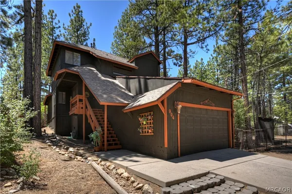 $529,900 | 904 Raleigh Drive, Big Bear City, CA 92314