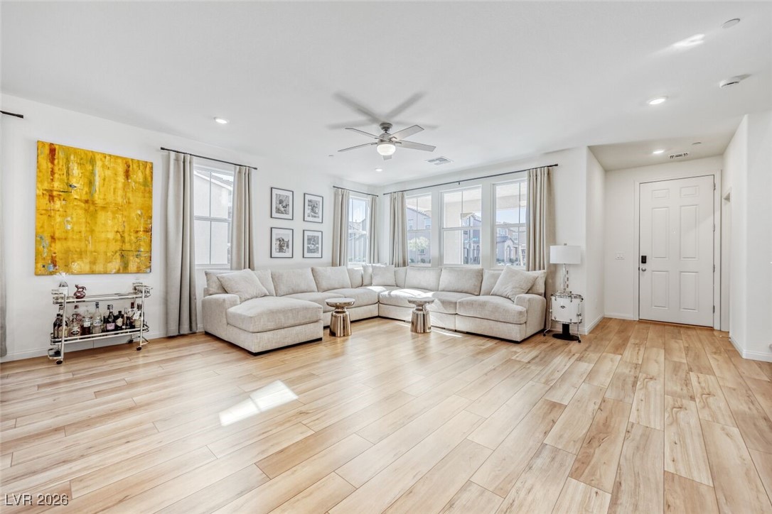 2624 Aversa Street Henderson, NV 89044 - Photo 4 of 38