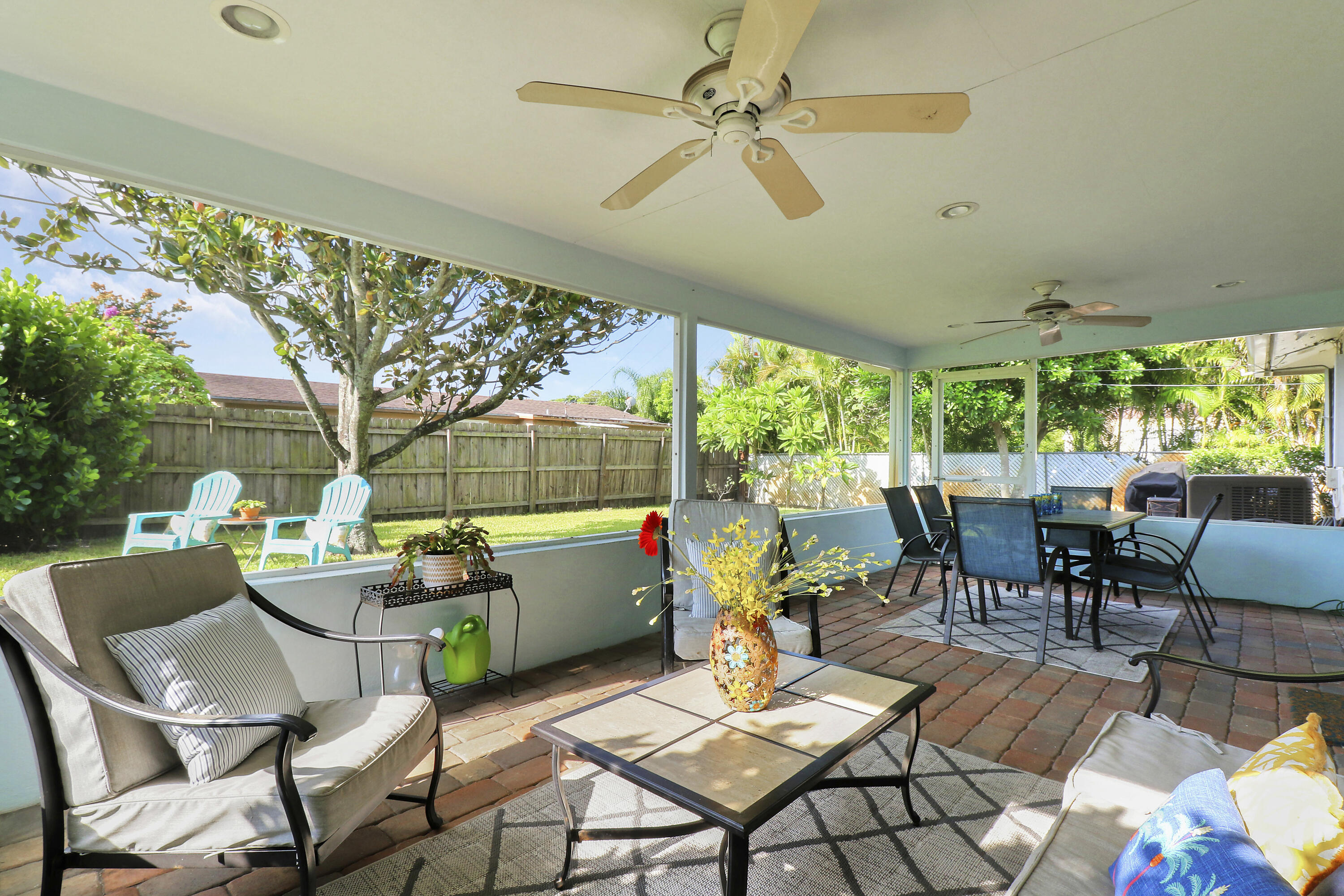 474 Dover Road Tequesta, FL 33469 - Photo 27 of 36 House1-22
