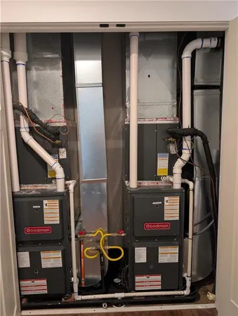 $779,000 | 347 Northeast County Road, Warrensburg, MO 64093