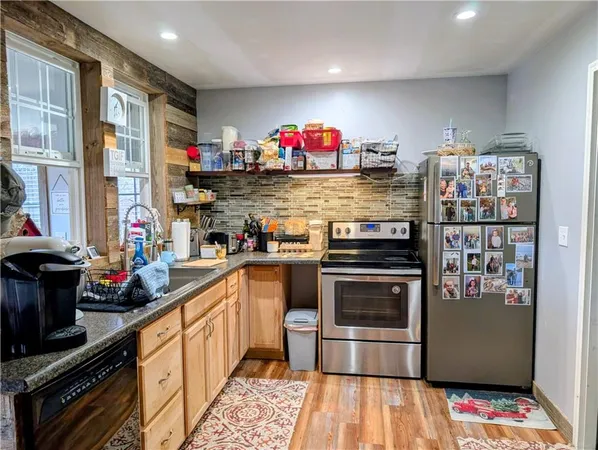 $779,000 | 347 Northeast County Road, Warrensburg, MO 64093