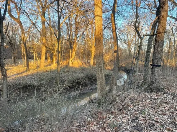 $779,000 | 347 Northeast County Road, Warrensburg, MO 64093