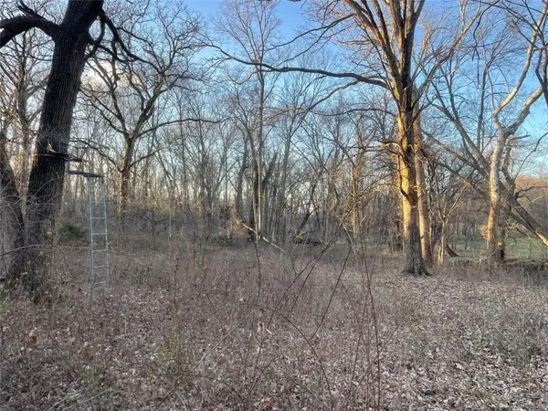 $779,000 | 347 Northeast County Road, Warrensburg, MO 64093