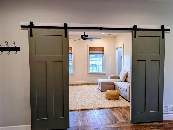 $779,000 | 347 Northeast County Road, Warrensburg, MO 64093