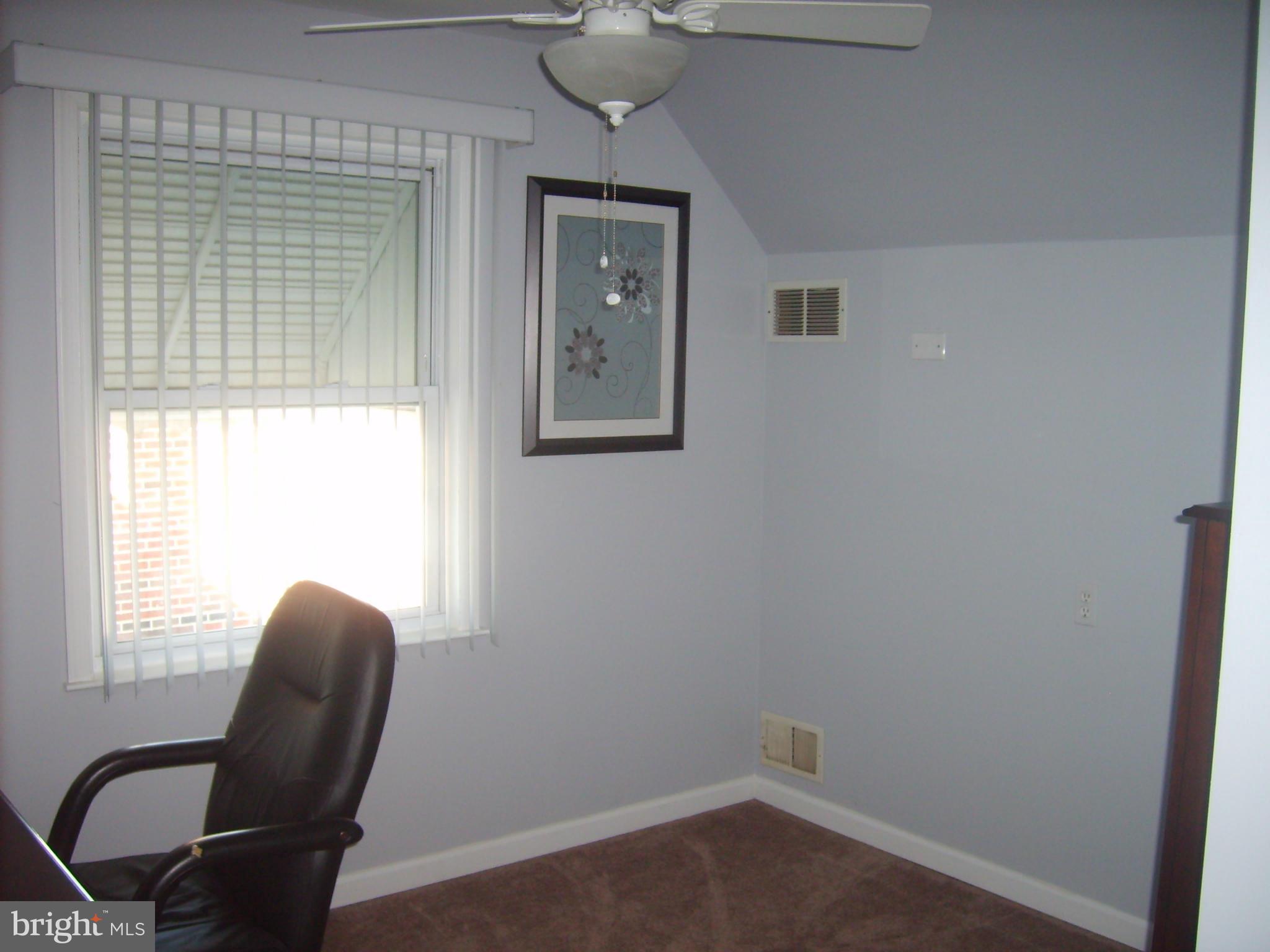 1707 Rita Road Baltimore, MD 21222 - Photo 19 of 20 3rd bedroom or office