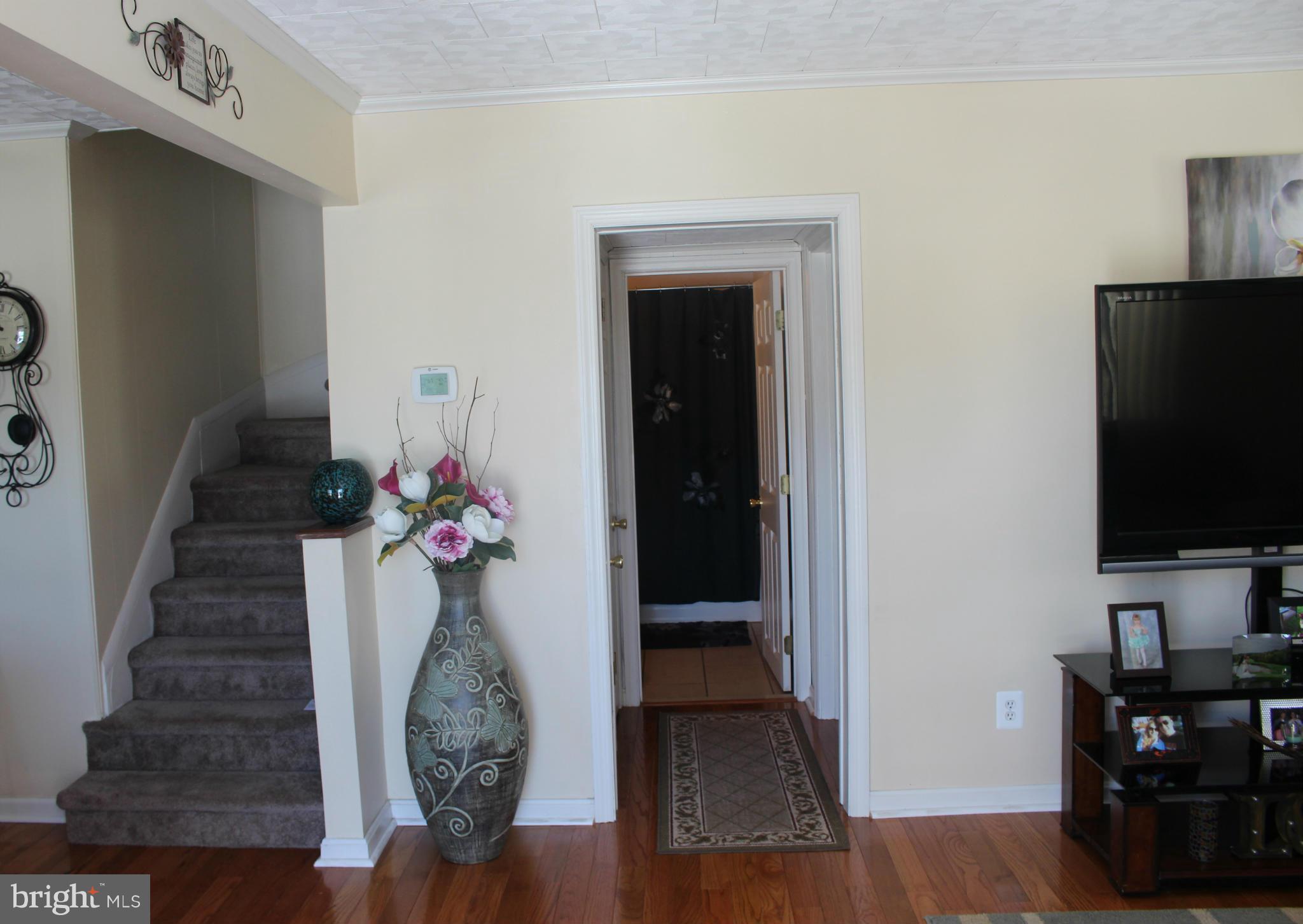 1707 Rita Road Baltimore, MD 21222 - Photo 20 of 20 open floor plan