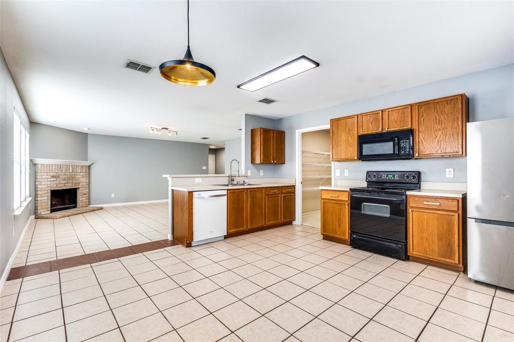 1409 Ash Street Anna, TX 75409 - Photo 5 of 20